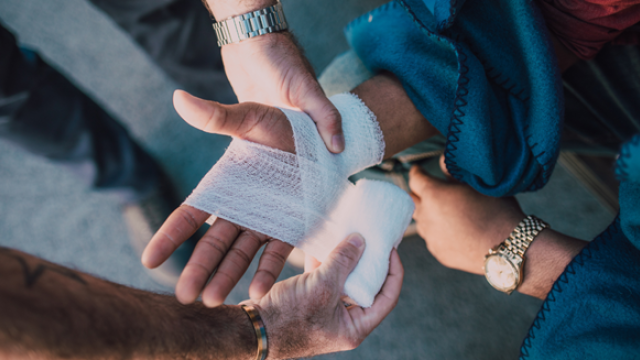 Οι Καλύτεροι Επίδεσμοι για τα Χέρια για Ενεργούς Τρόπους Ζωής: Αθλητισμός, Γυμναστική και Πέρα Από Αυτά