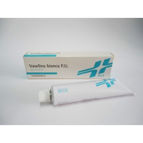 Βαζελίνη σε σωληνάριο 30gr